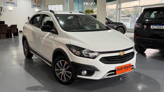 CHEVROLET ONIX 1.4 MPFI ACTIV 8V FLEX 4P AUTOMÁTICO